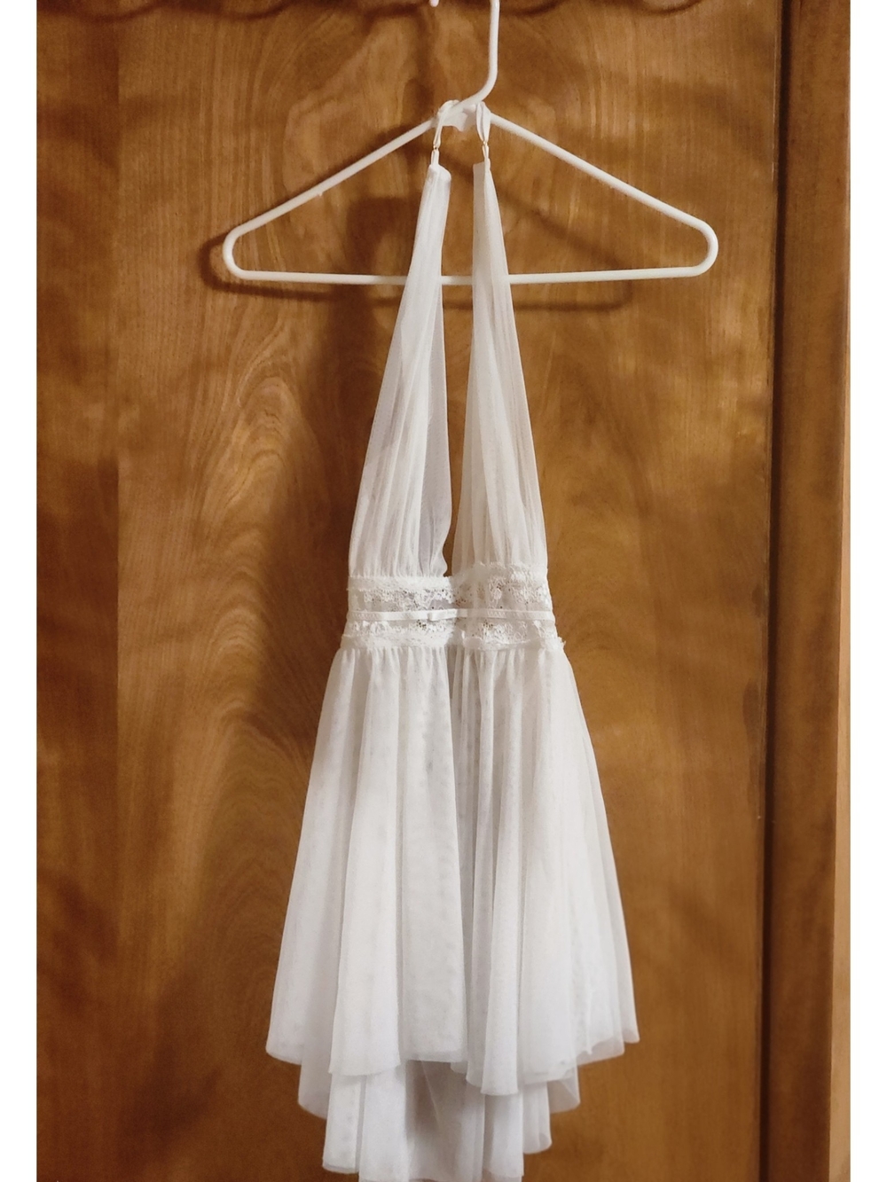 Elegant White Lace Halter Dress - Picture 2 of 2